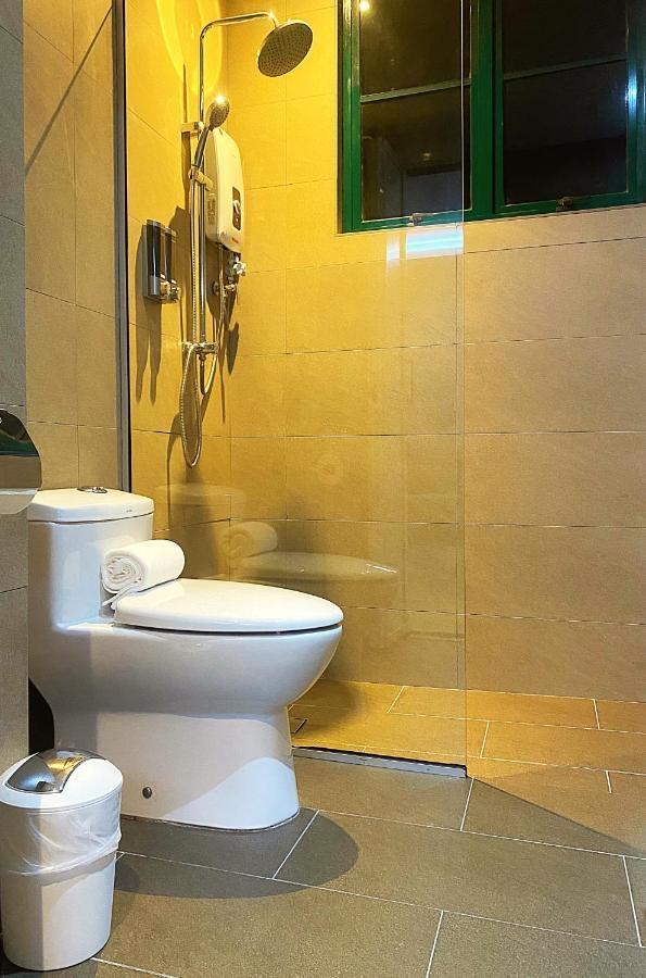 Amadel Residence 爱媄德民宿 16 ملقا المظهر الخارجي الصورة